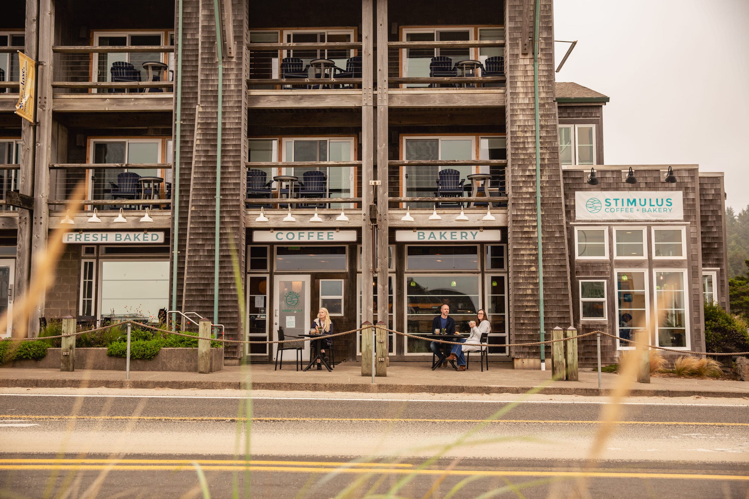 The exterior of Stimulus Coffee + Bakery in Cape Kiwanda